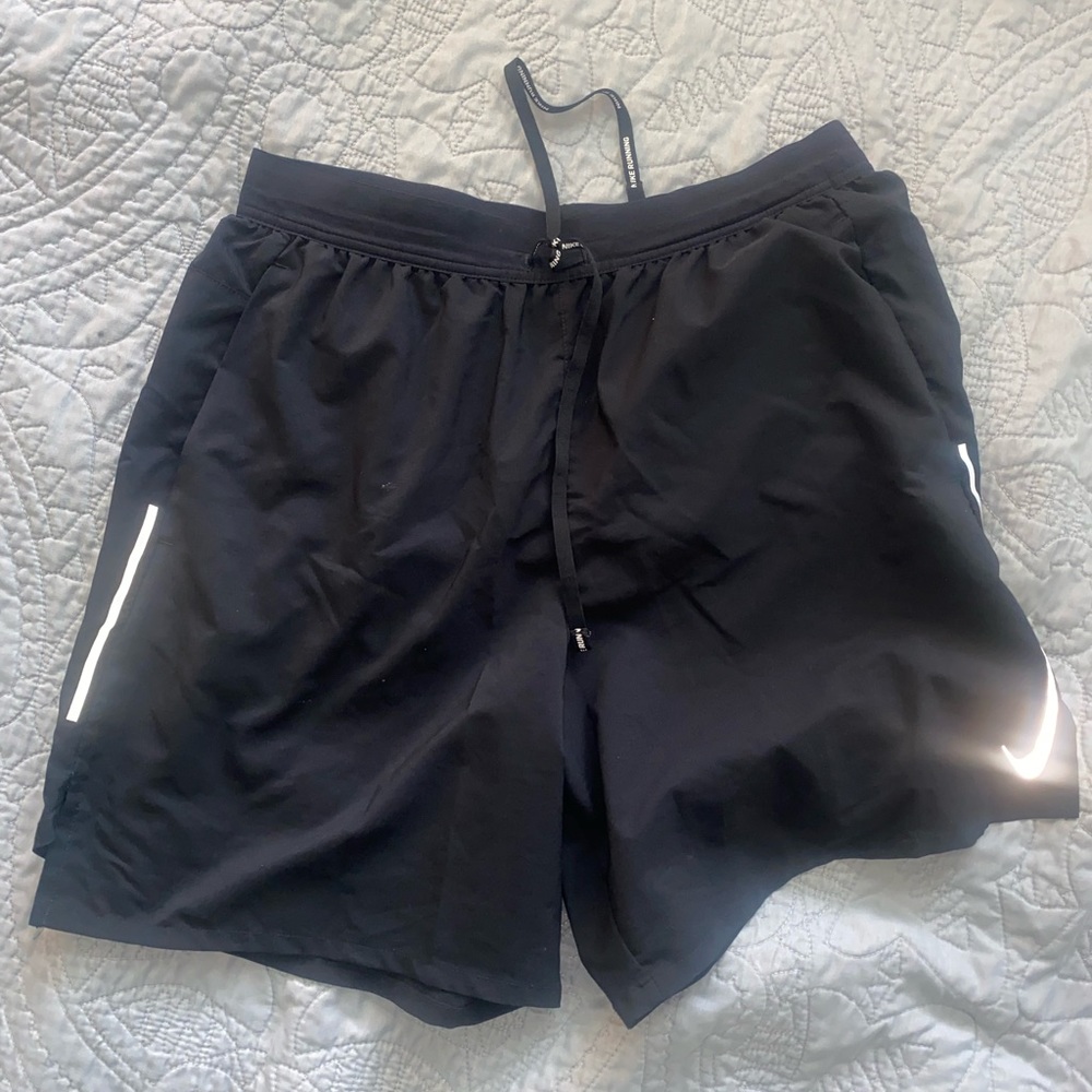 🖤Nike shorts 🖤